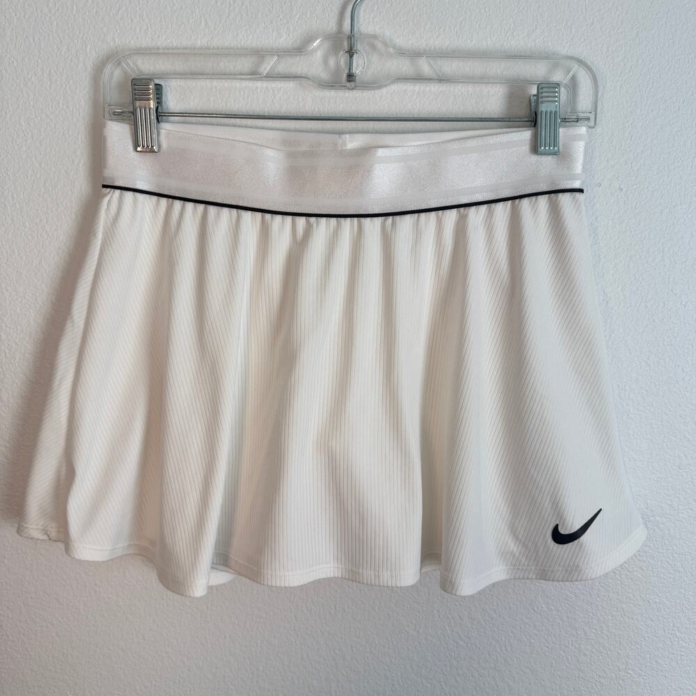 Y2K Vintage NIKE White Tennis Pickleball Skort Built in Pants Short Athleisure M